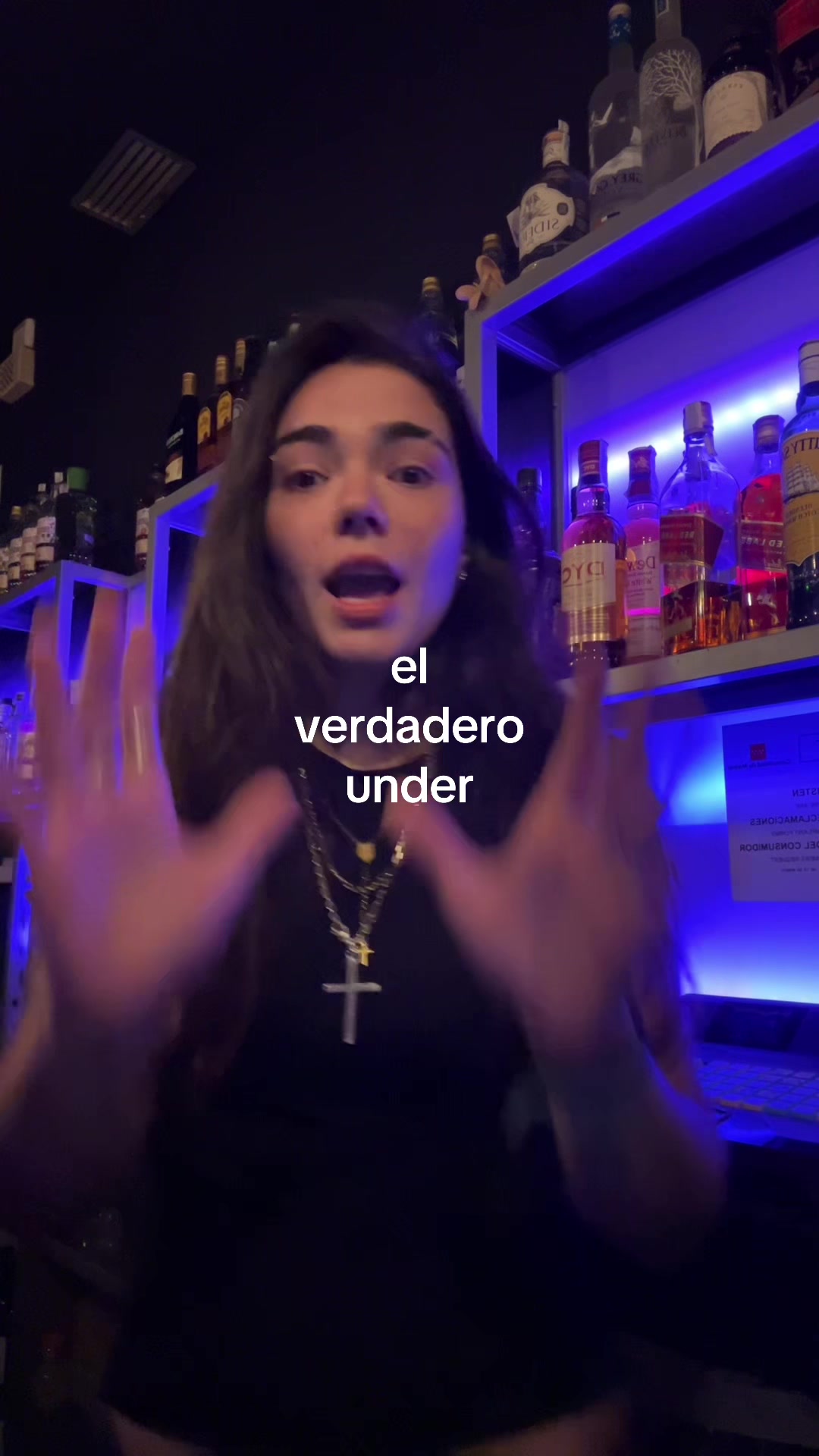 @lola