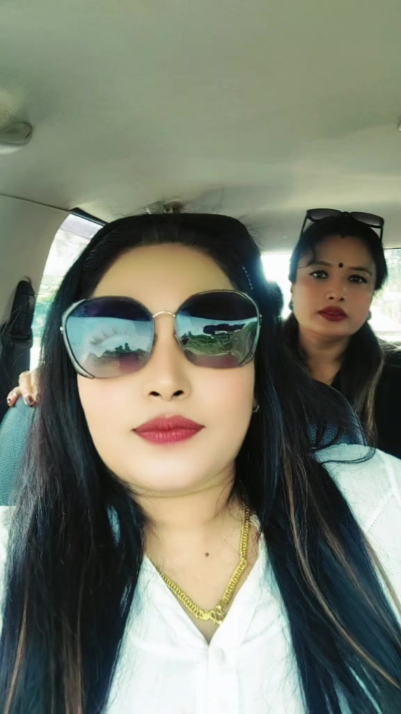 @kHUSHI_HAPPY