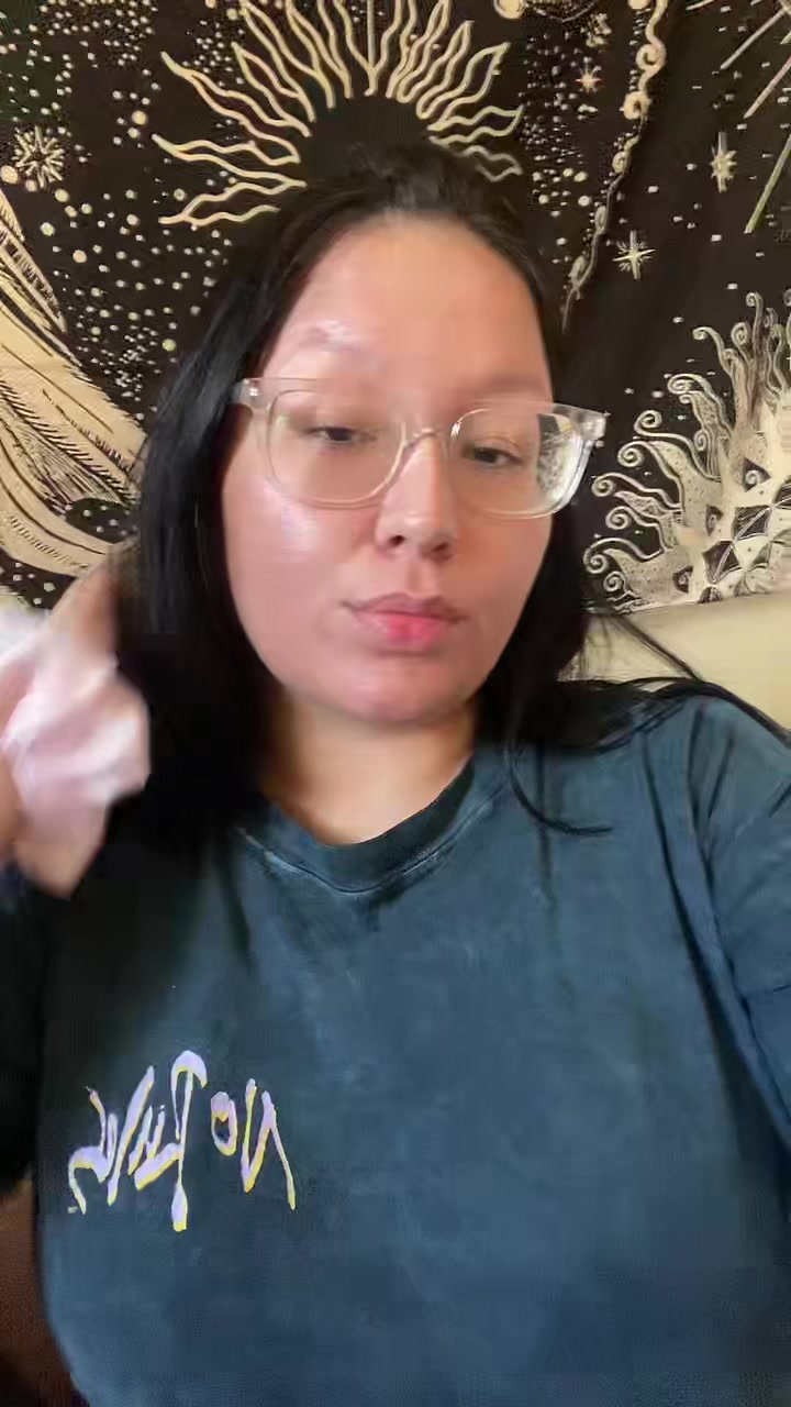 @Shania Louise