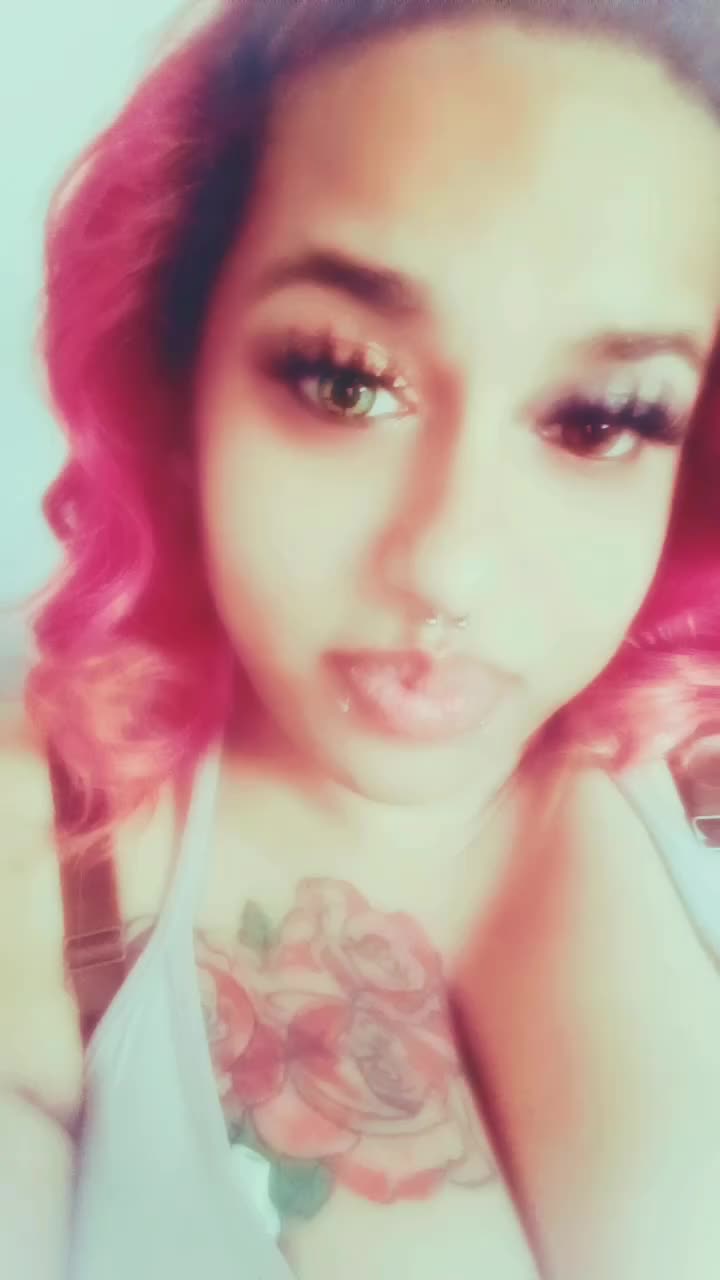 @MaryJane🦋 420🍃