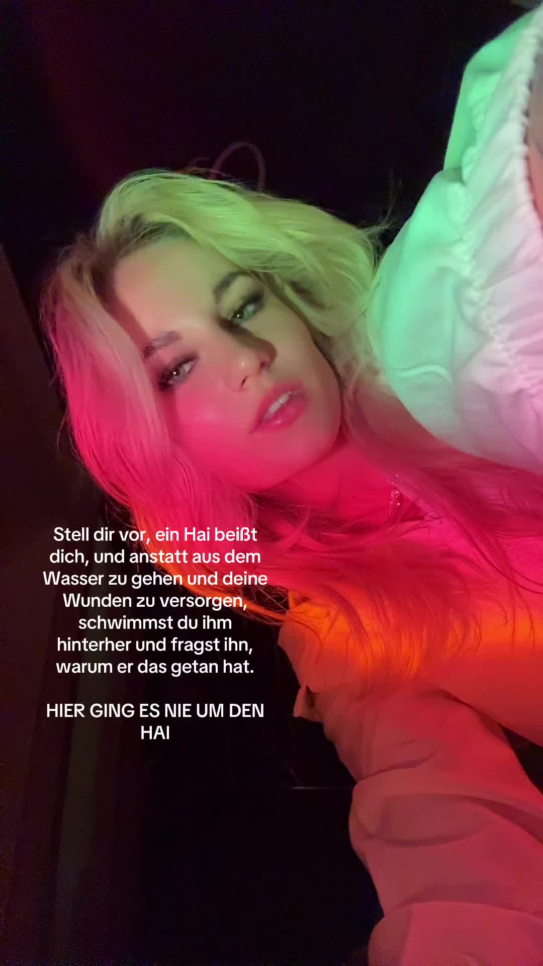 @𝐽𝑂𝑆𝐼💋