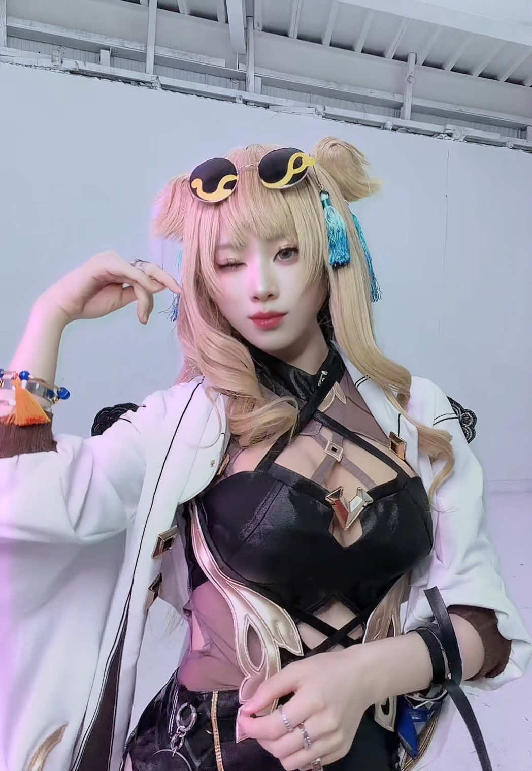 @𝕊