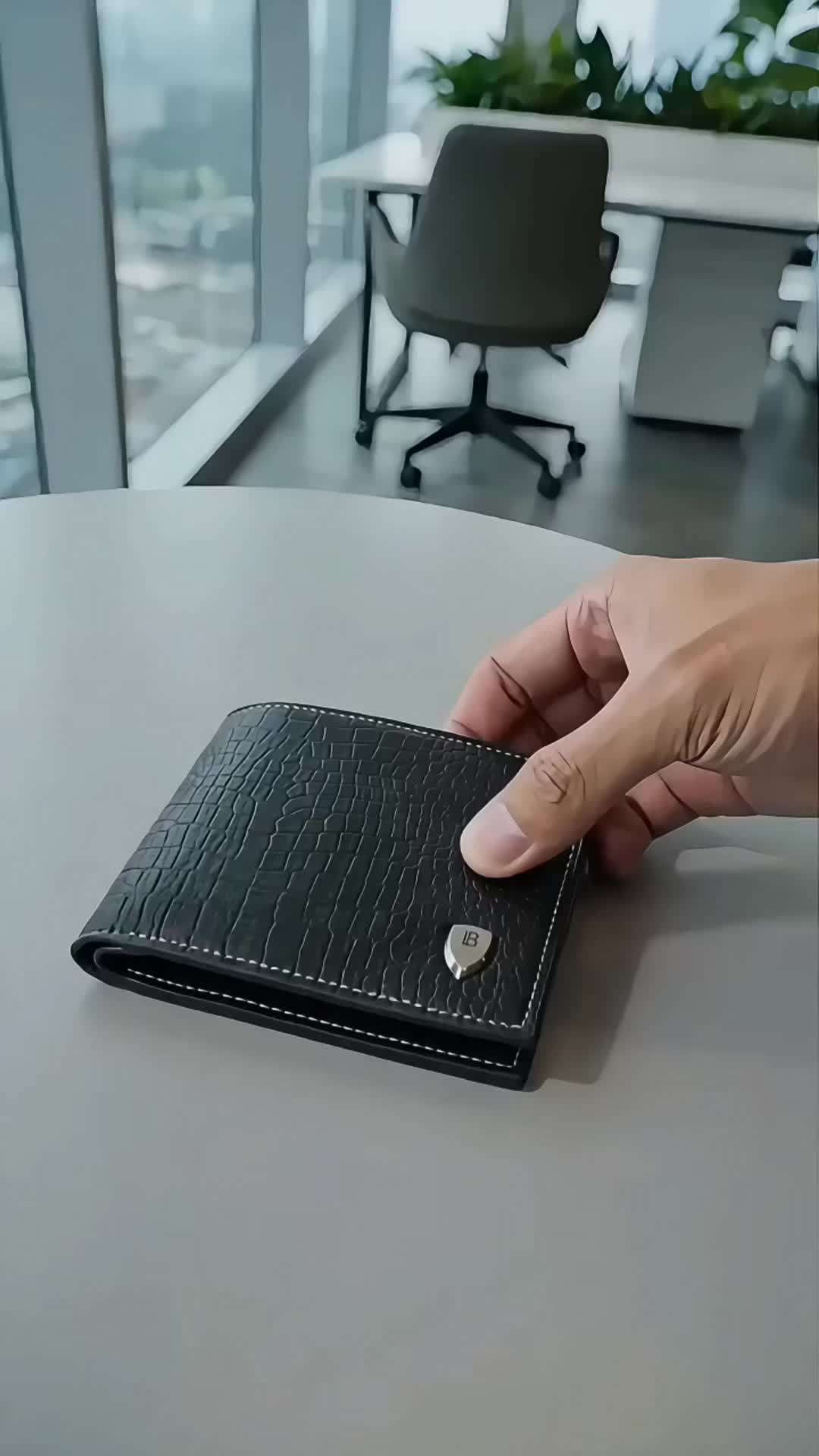 @lahdezujh1n