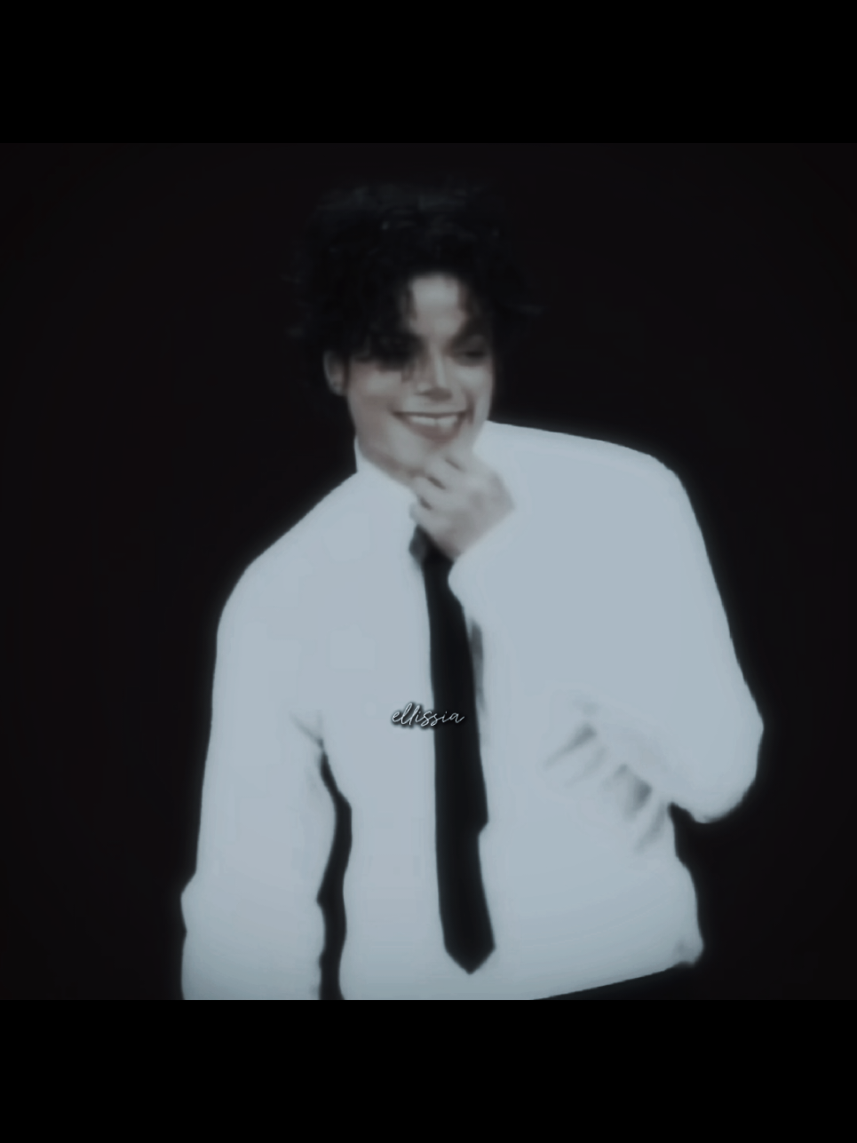 @💗🖤🕸𝖾𝗅𝗅𝗂𝖾🕸🖤💗