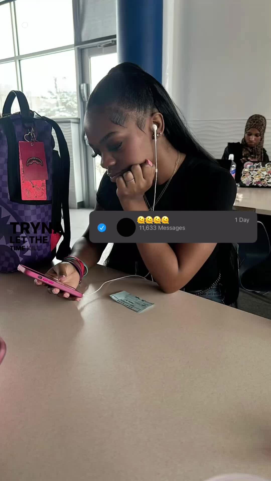 @ipostramdomsvids1z