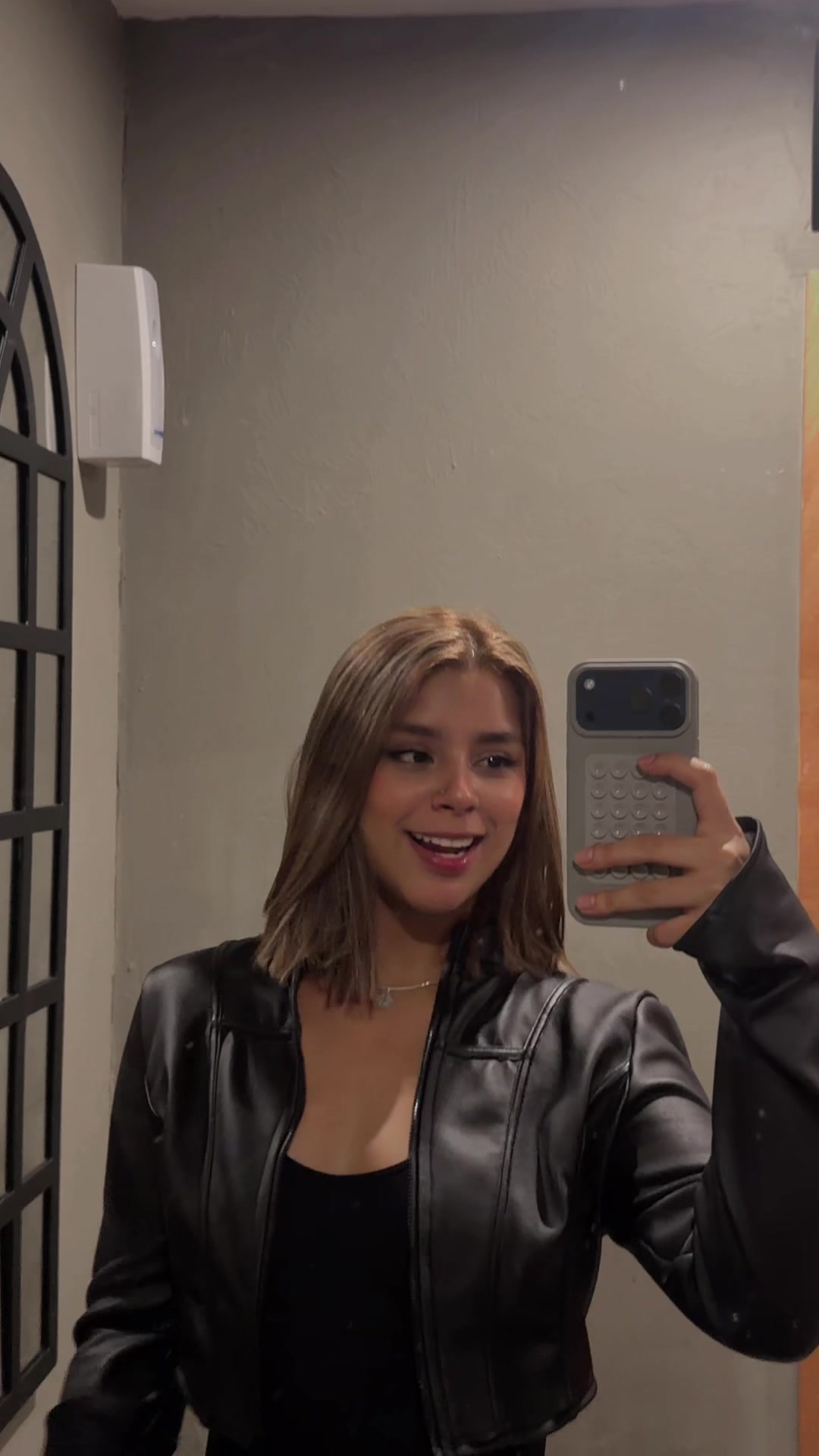 @Isabella Fern&aacute;ndez
