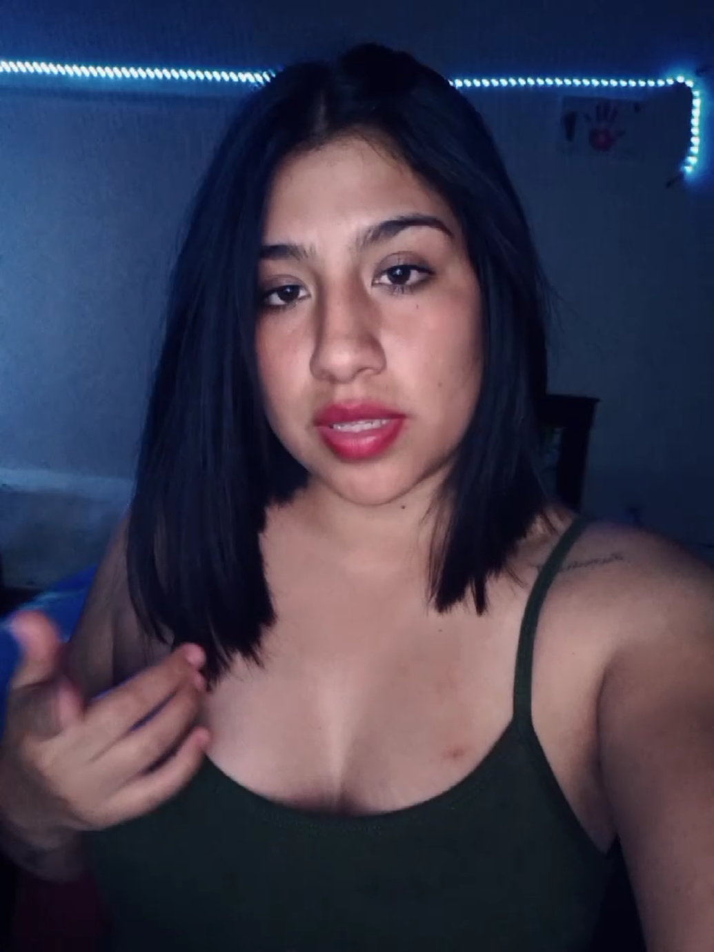 @Viviana_11💗