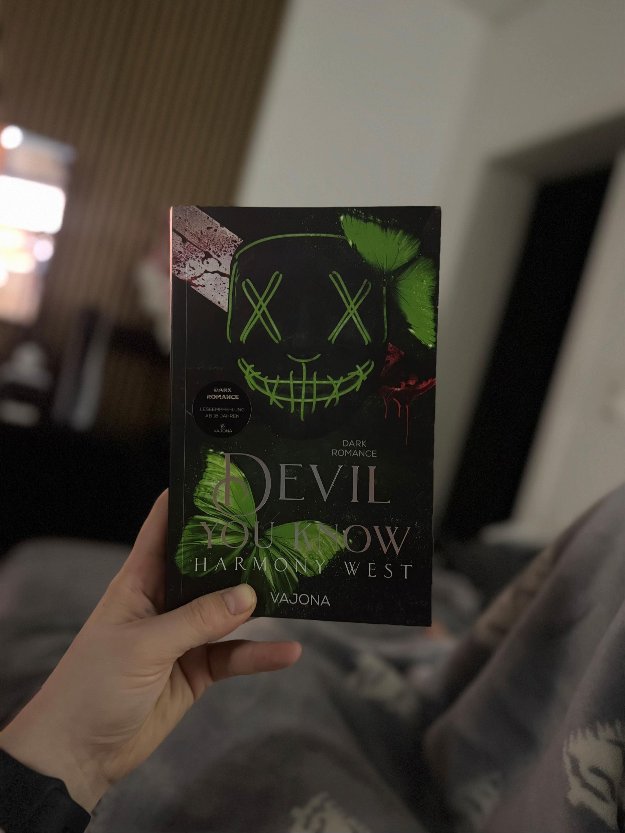 @celine.bookvibes