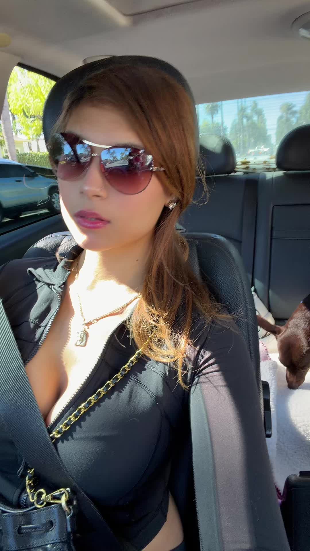 @★