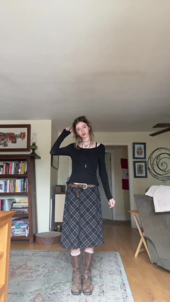@chocolatemilkmousedeer16
