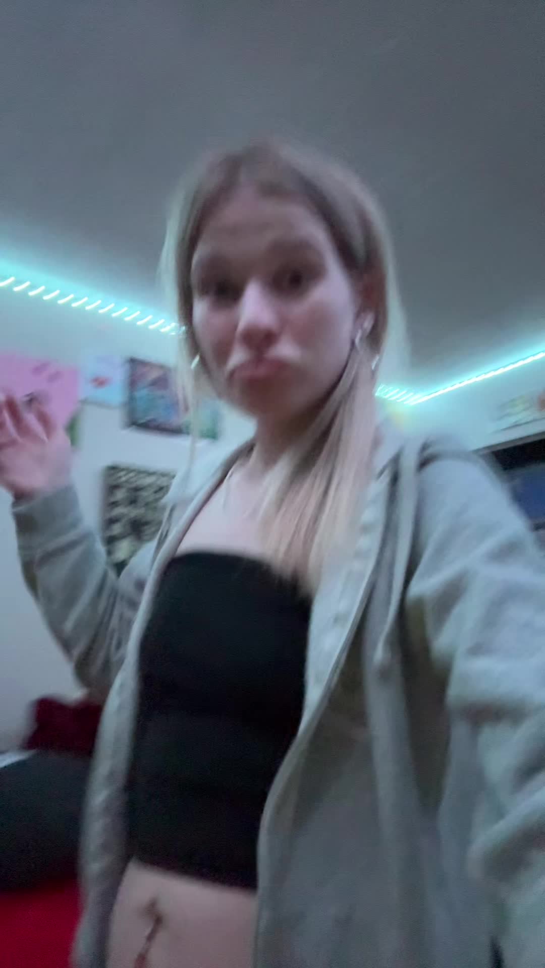 @Abby5709