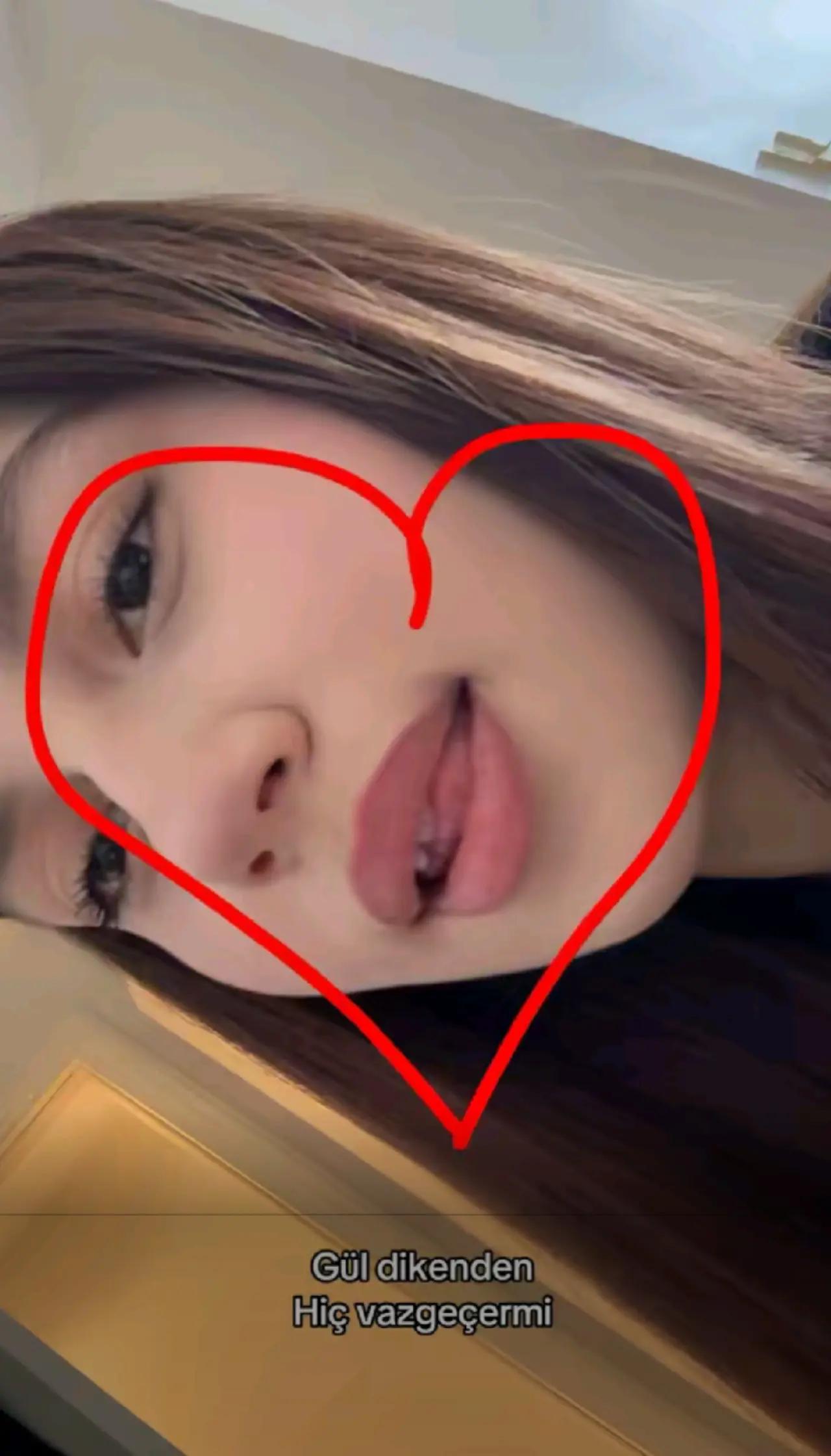 @𝓐𝔃𝓻𝓪𝓪"🌧️
