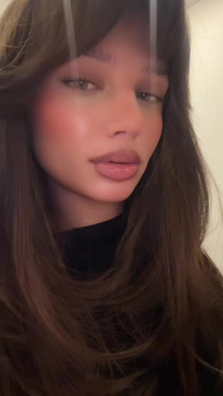 @Vi