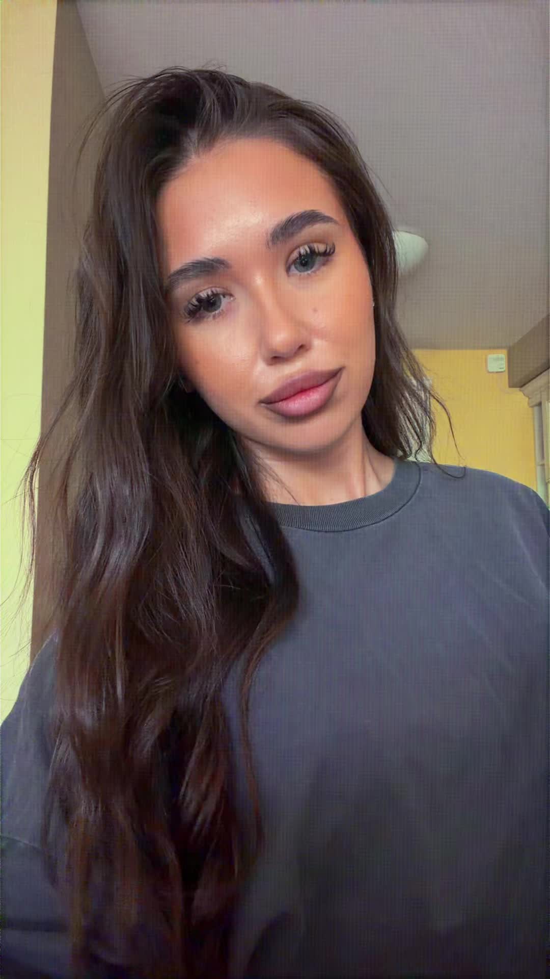 @Larisa