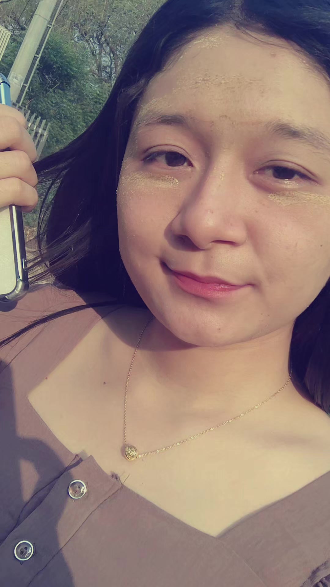 @Shwe Yi Win👑