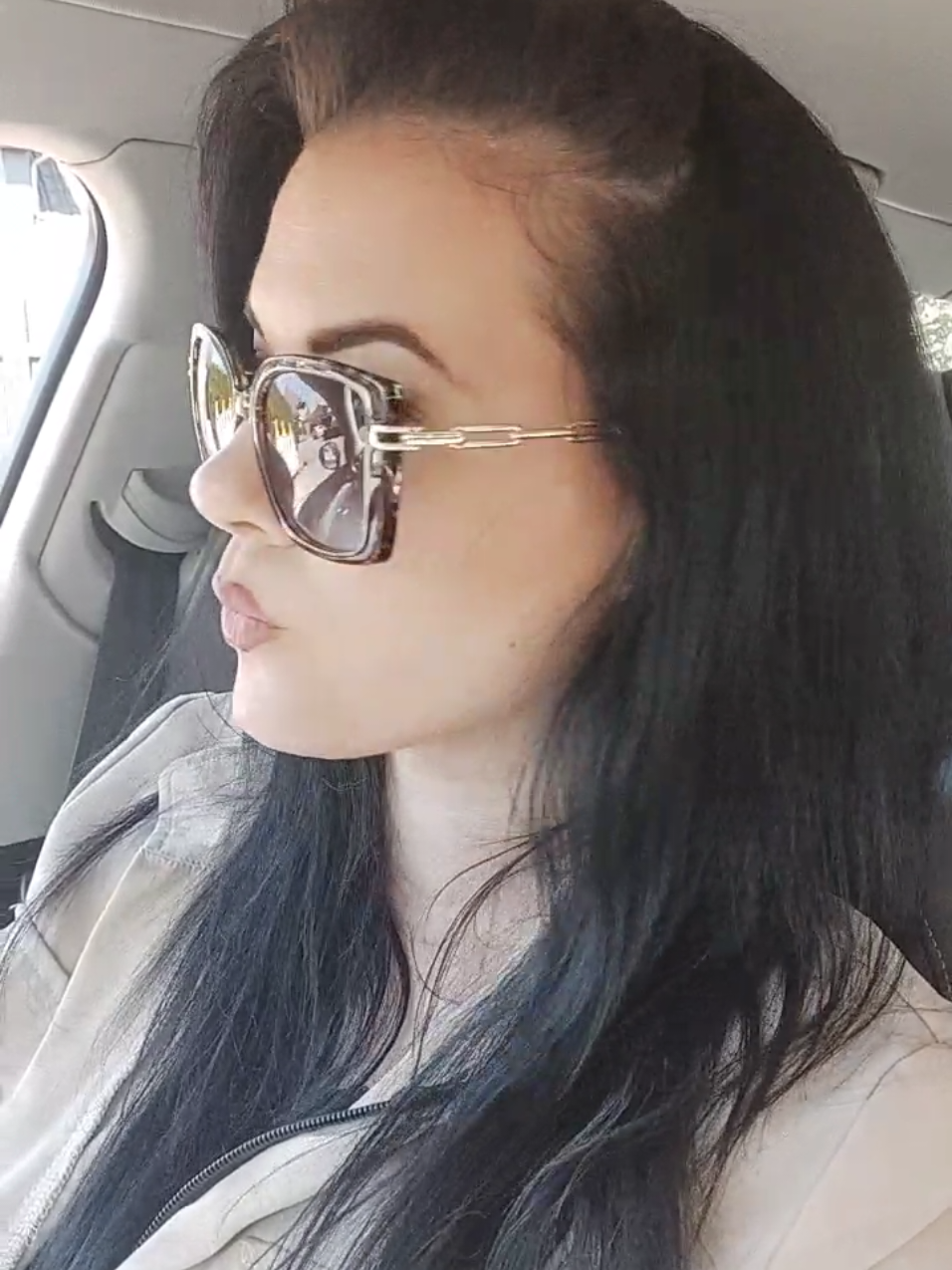 @Rika