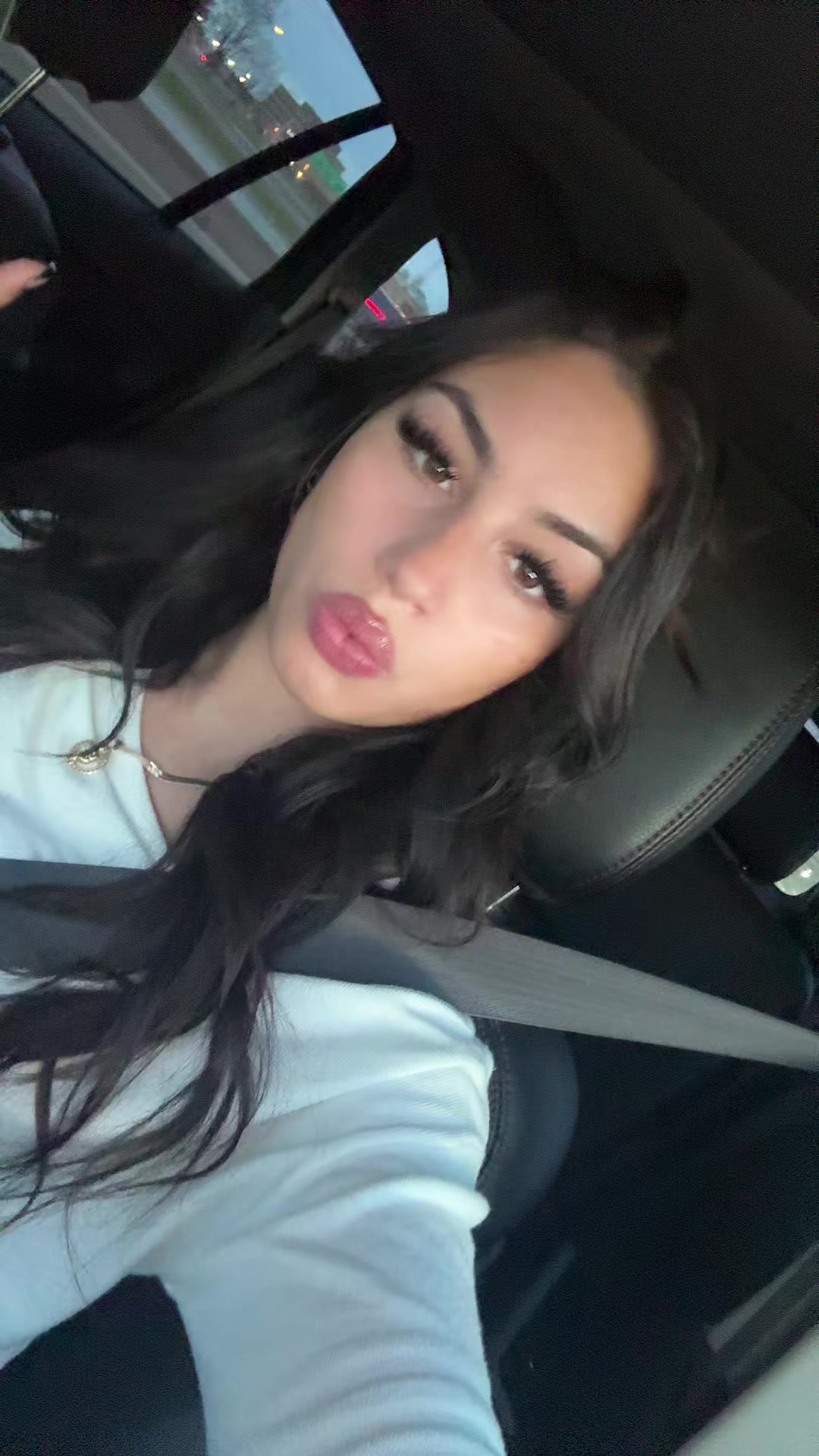 @Ry