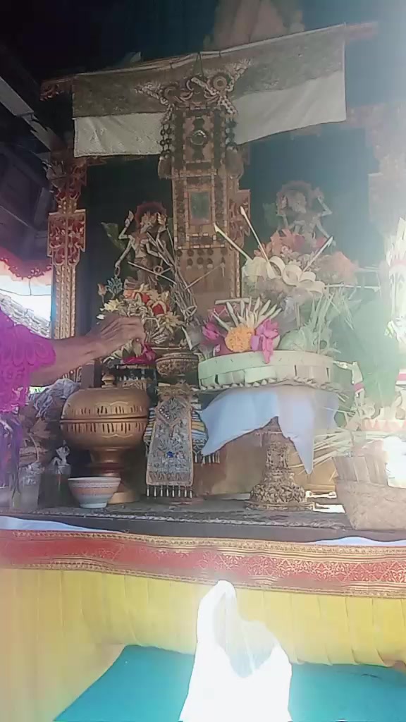 @ririnrinitha0