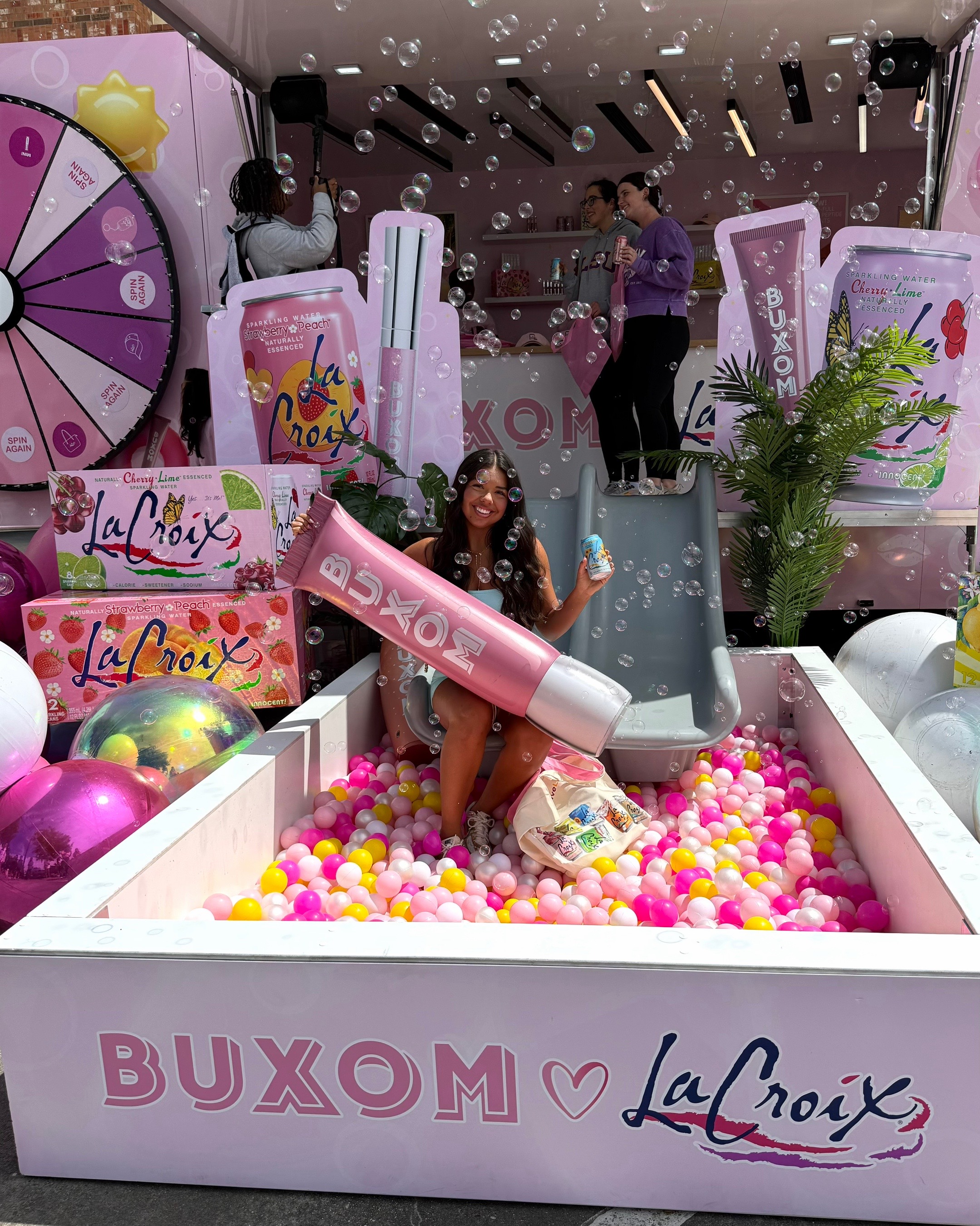 @buxomcosmetics