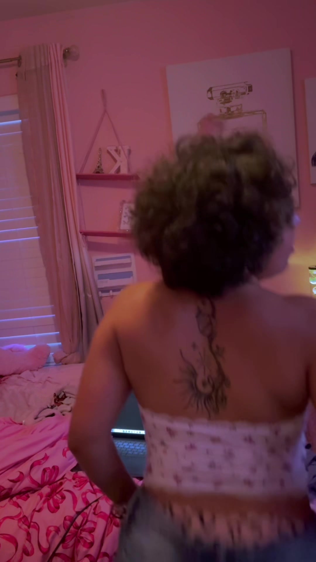 @indianmora