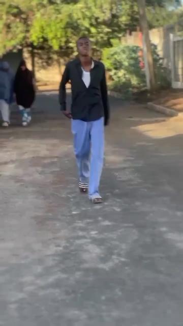 @Naanoow 🇸🇴+🆎