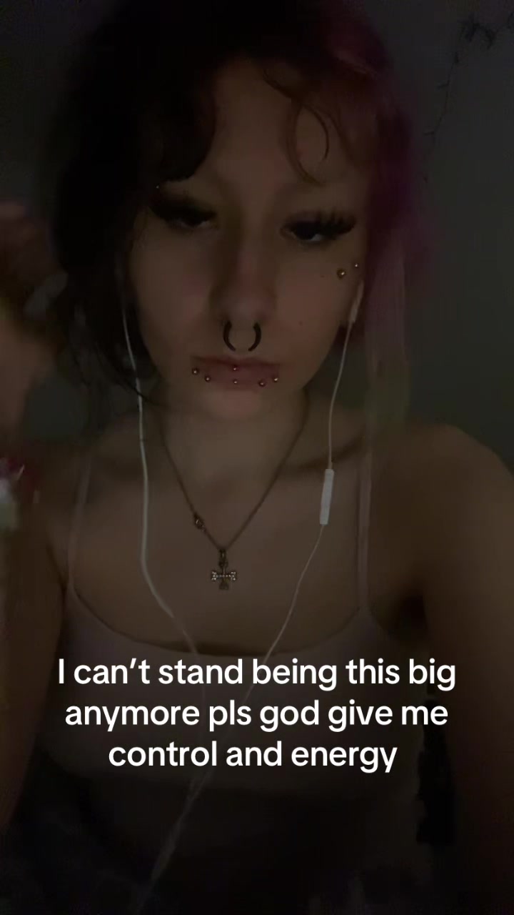 @kykyyy ⋆.˚✮🎧✮˚.⋆