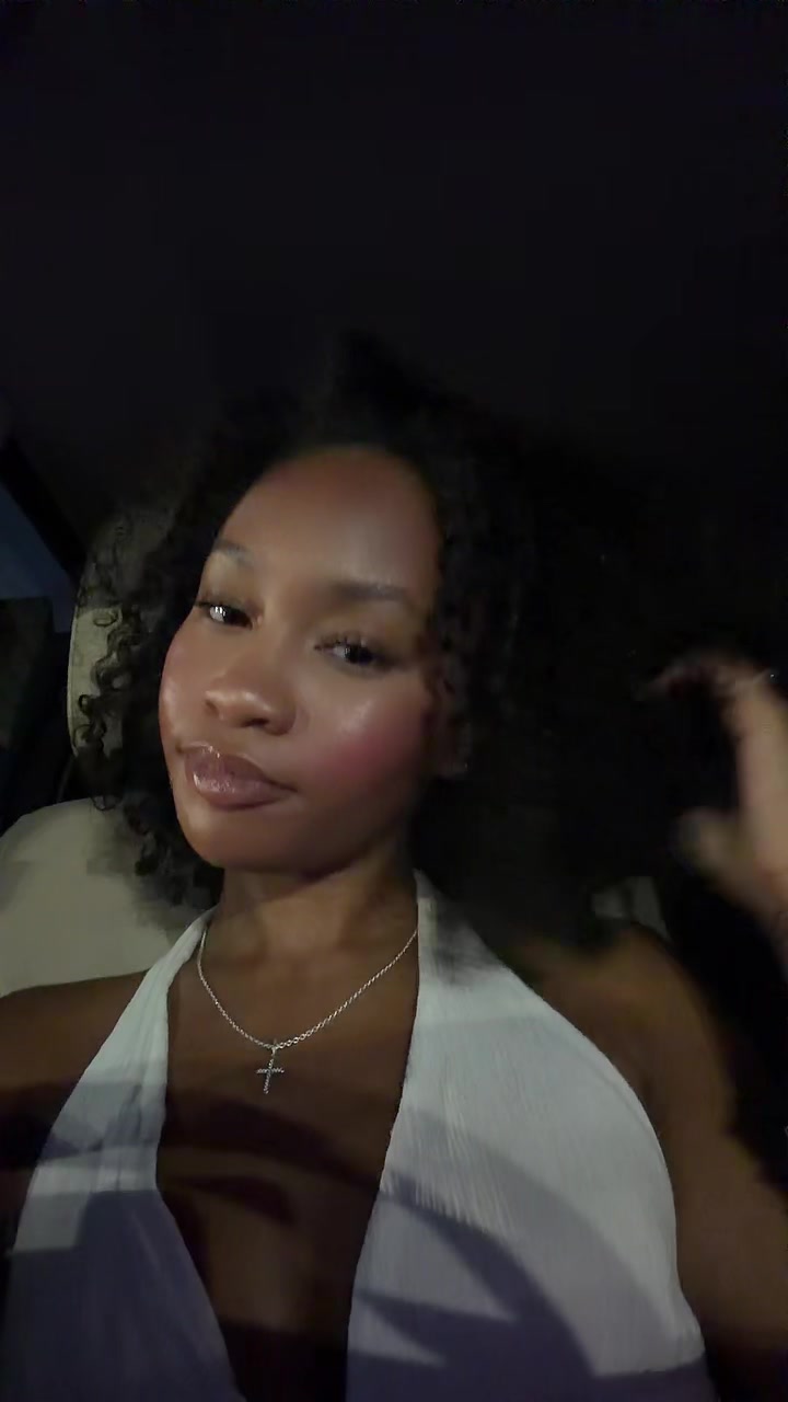 @notcierraaaa