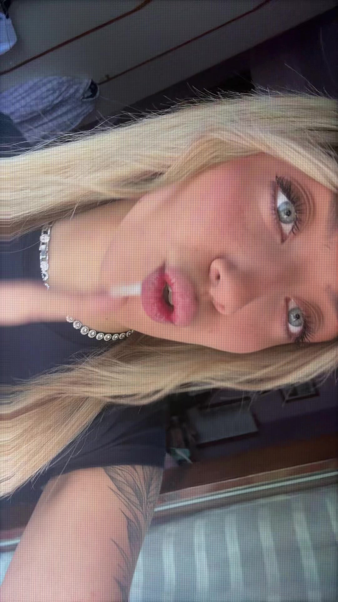 @27