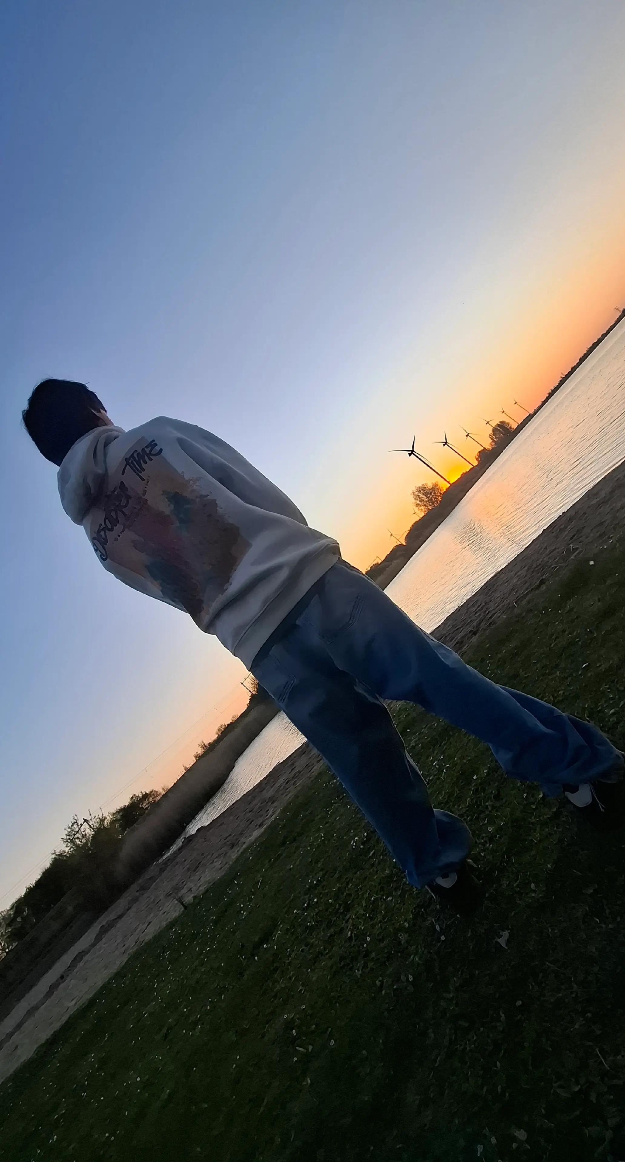 @jurr3_09