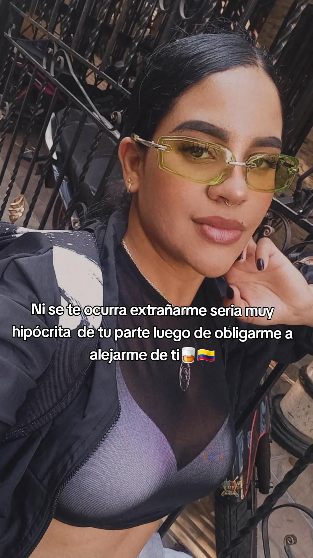 @&bull;Martina Martin&bull; te sigue