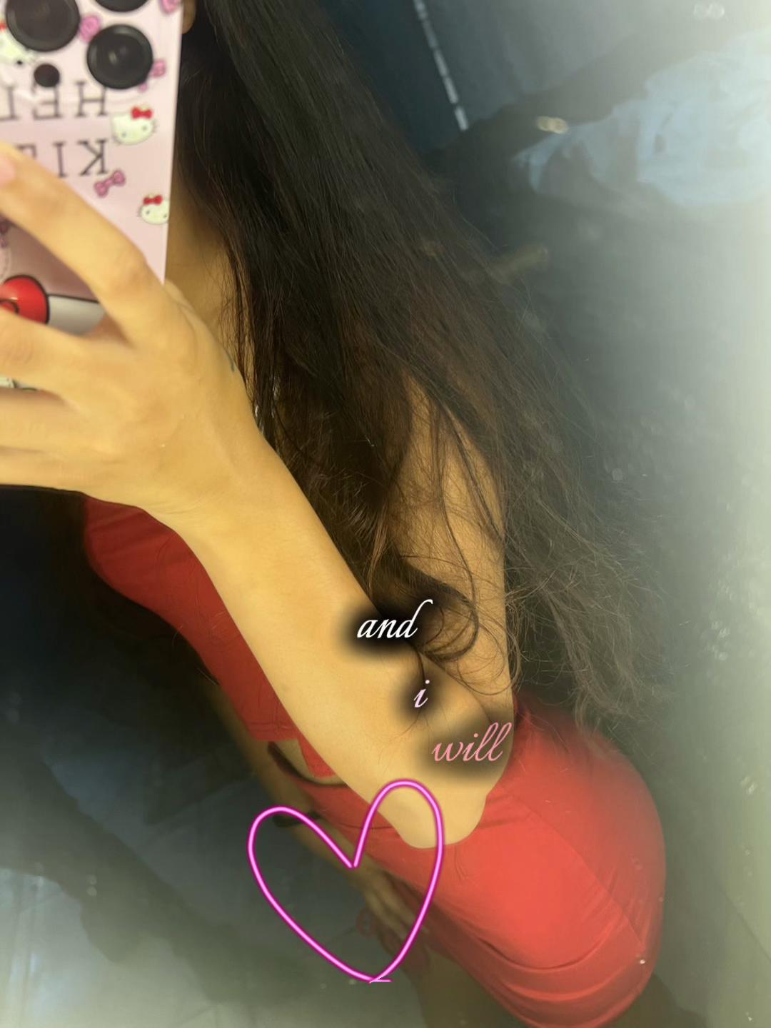 @Chica🪐