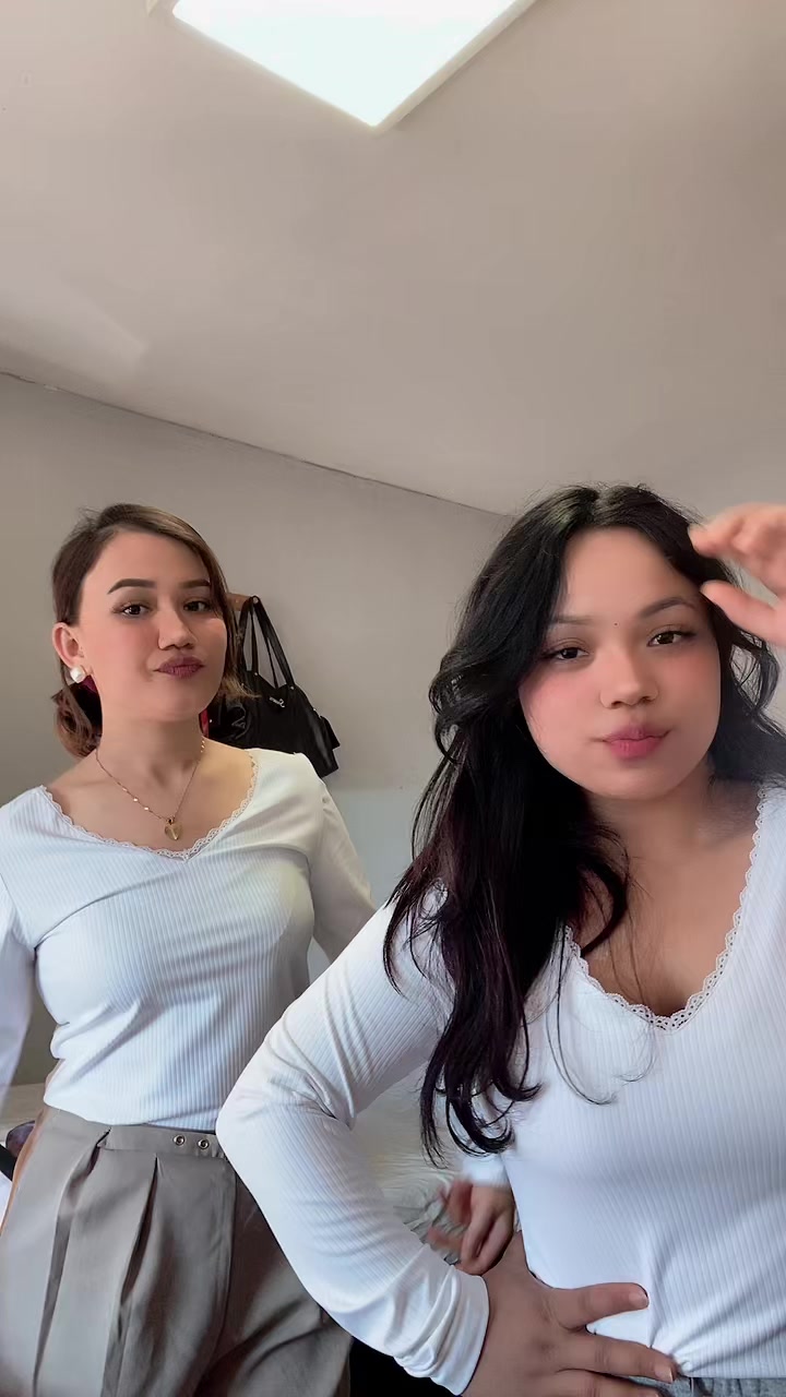@Deekshya🇳🇵🦚
