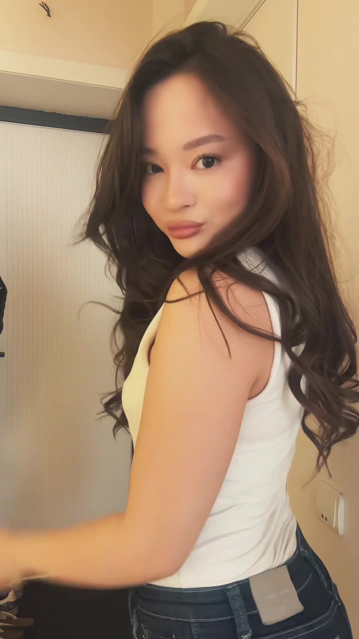 @shelovesei