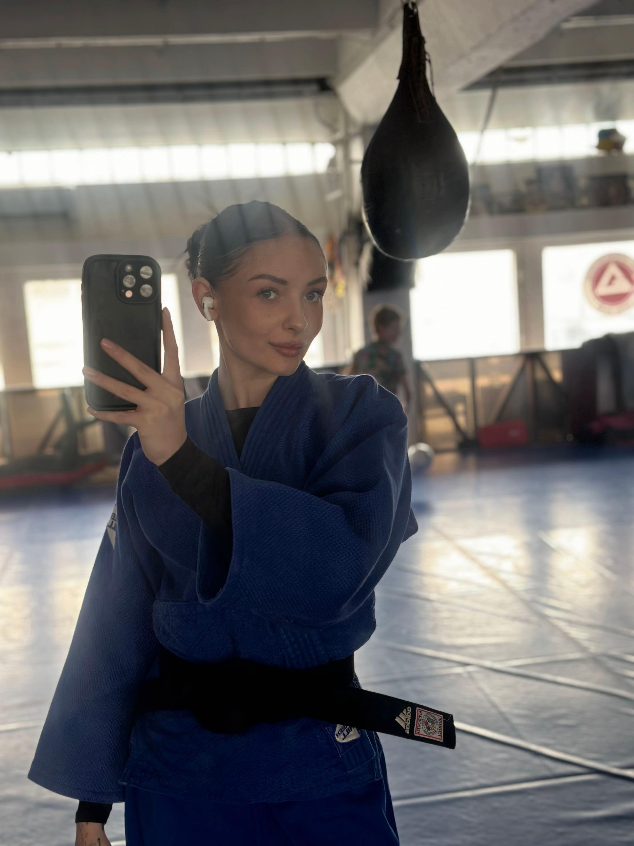 @iamdobrolubova
