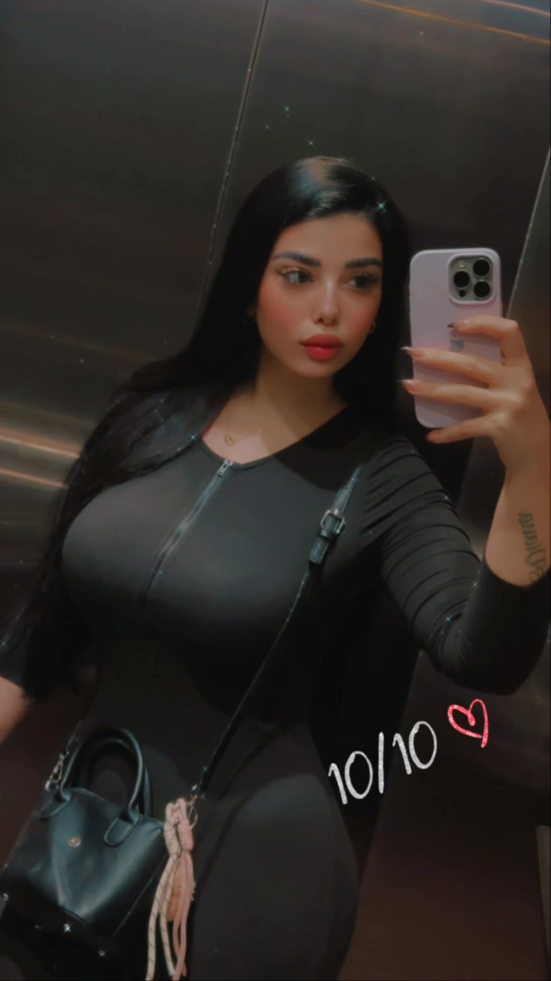 @🐎 𝑫𝒊𝒂𝒏𝒂 🖤