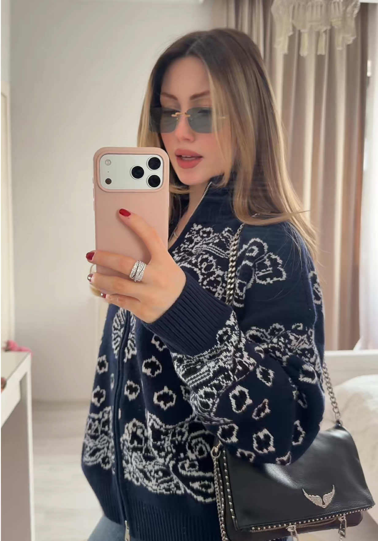 @elasongur