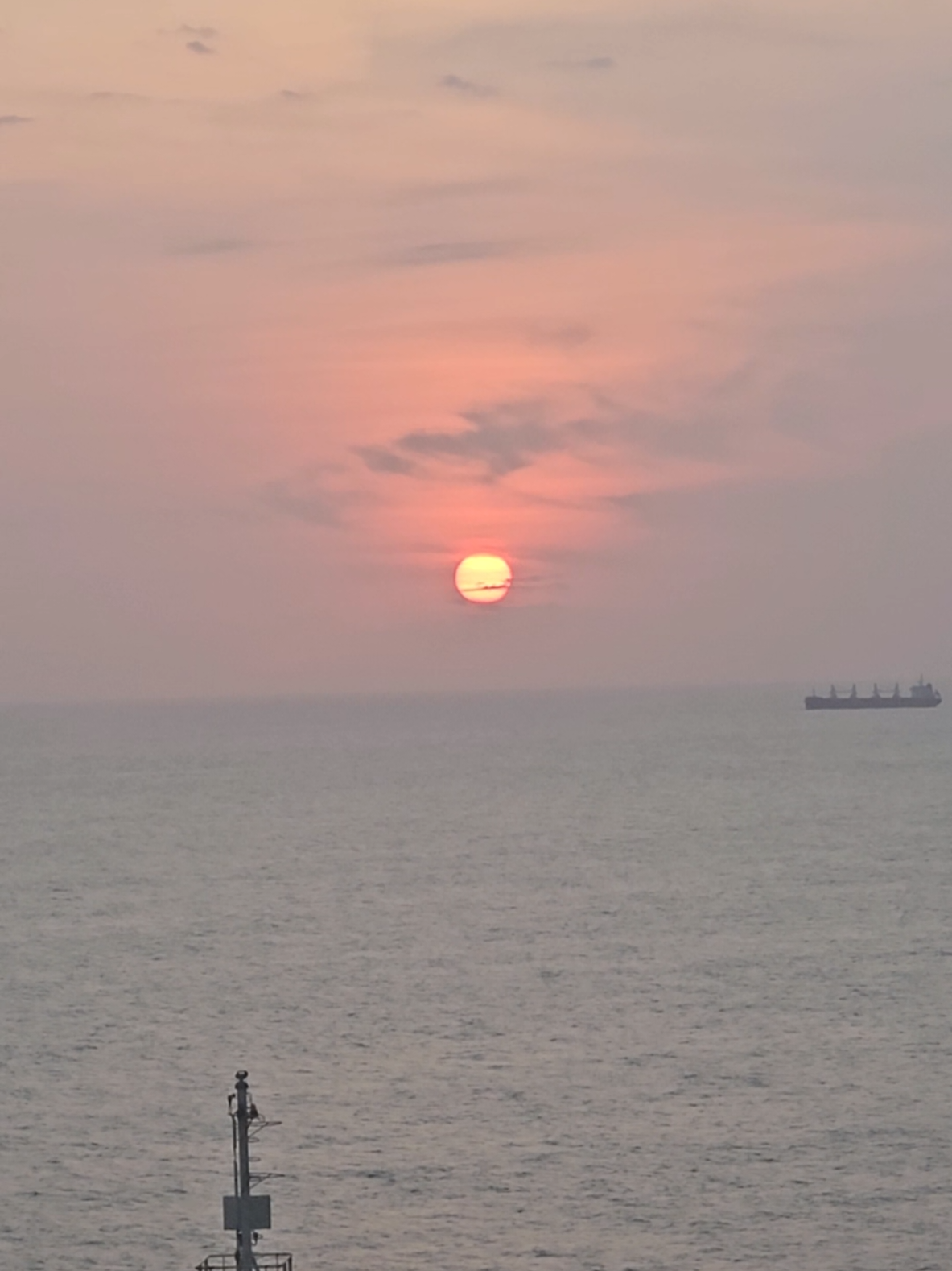 @CAPTAIN MARK MAGUIRE