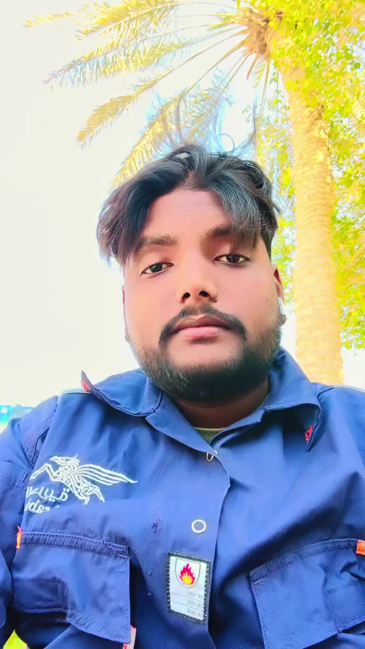 @Devnarayan Raj 🇳🇵❣️🇸🇦