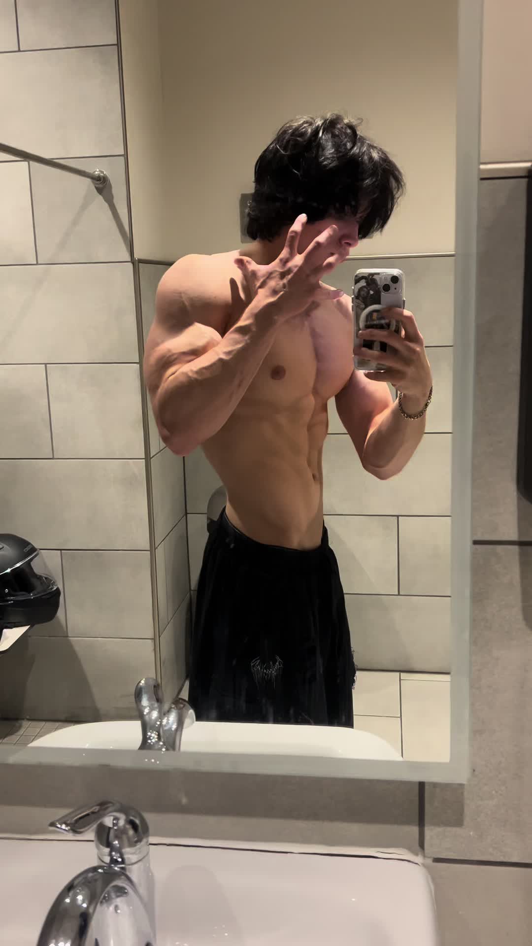 @j