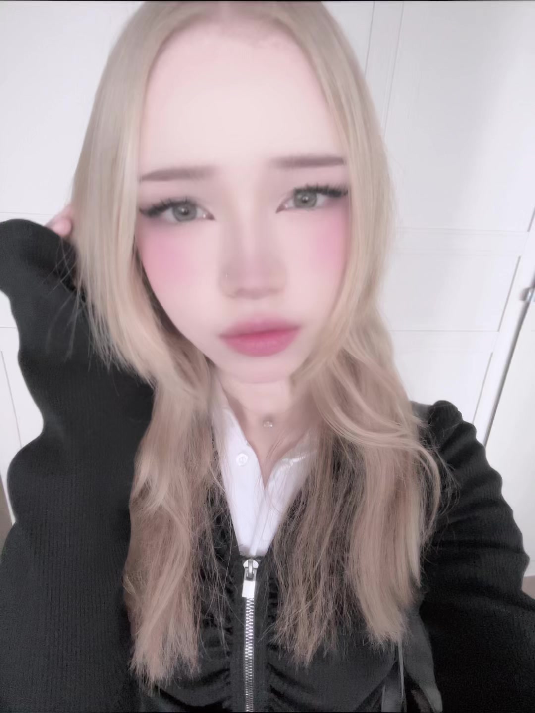 @hinarri
