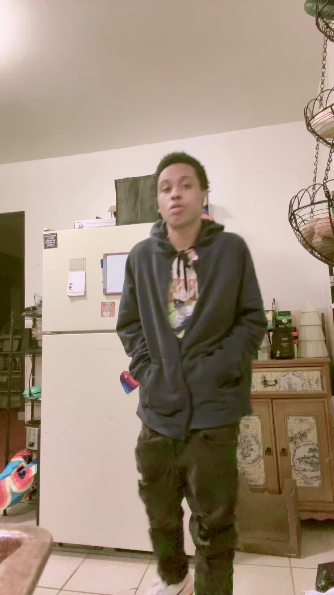 @B7xntz⛽️🧍🏽&zwj;♂️