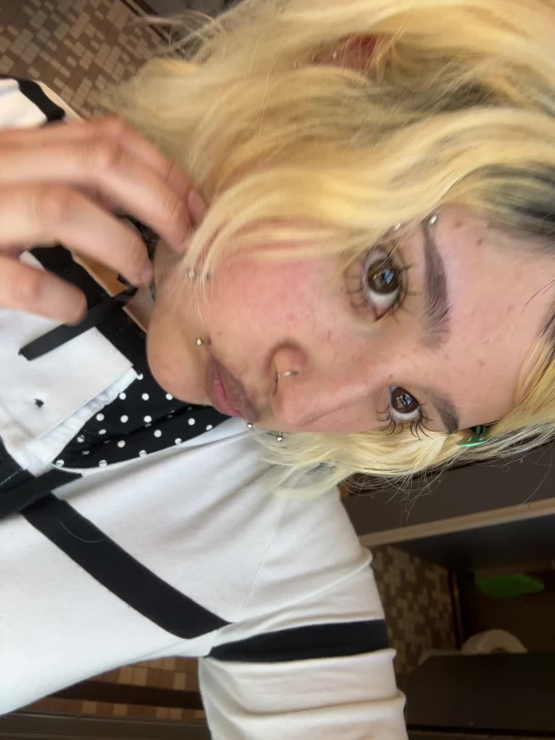 @fidgetspinnerqueen69