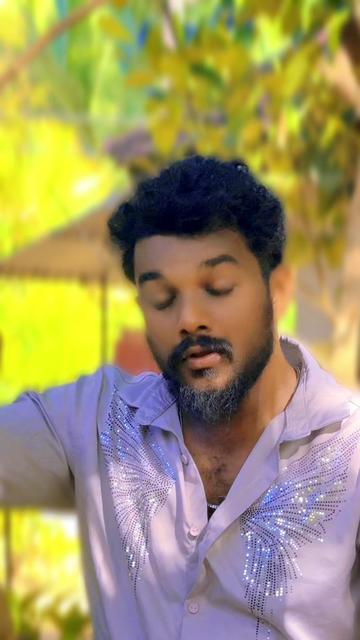 @AcToR_EzHiL_
