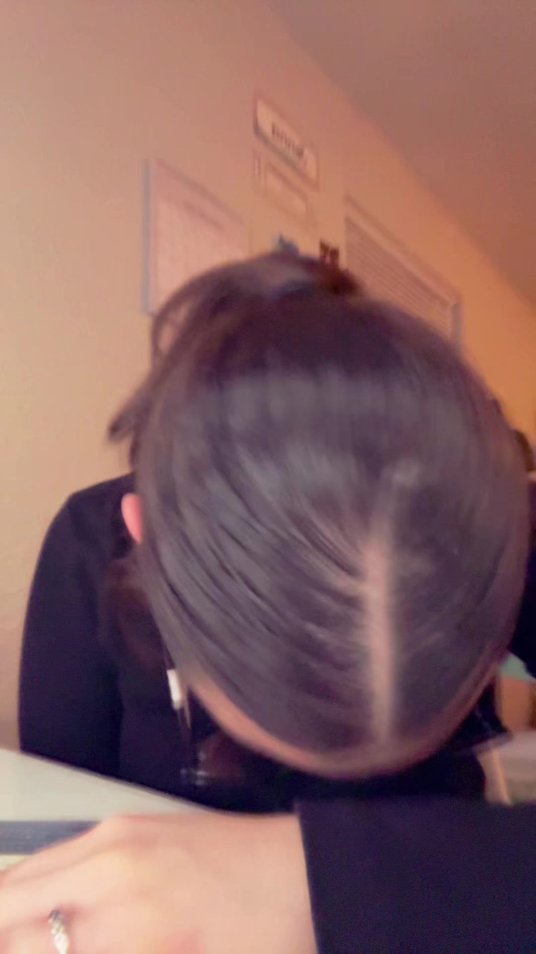 @j.