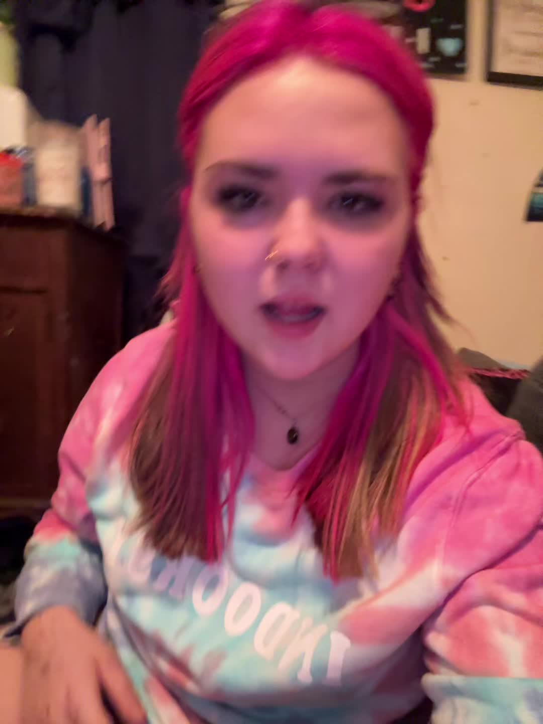 @sabrina