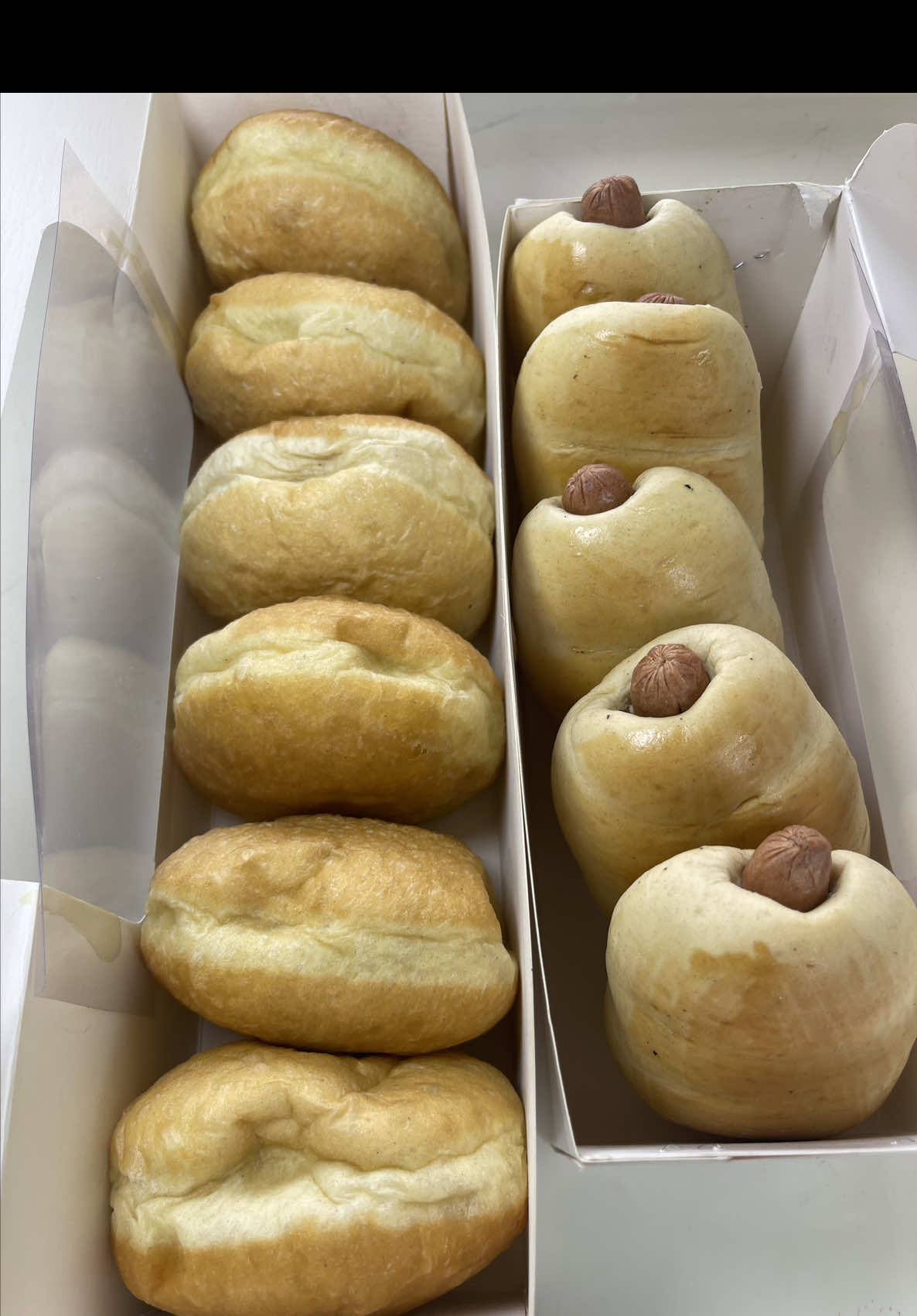 @Doughhutt Bakery