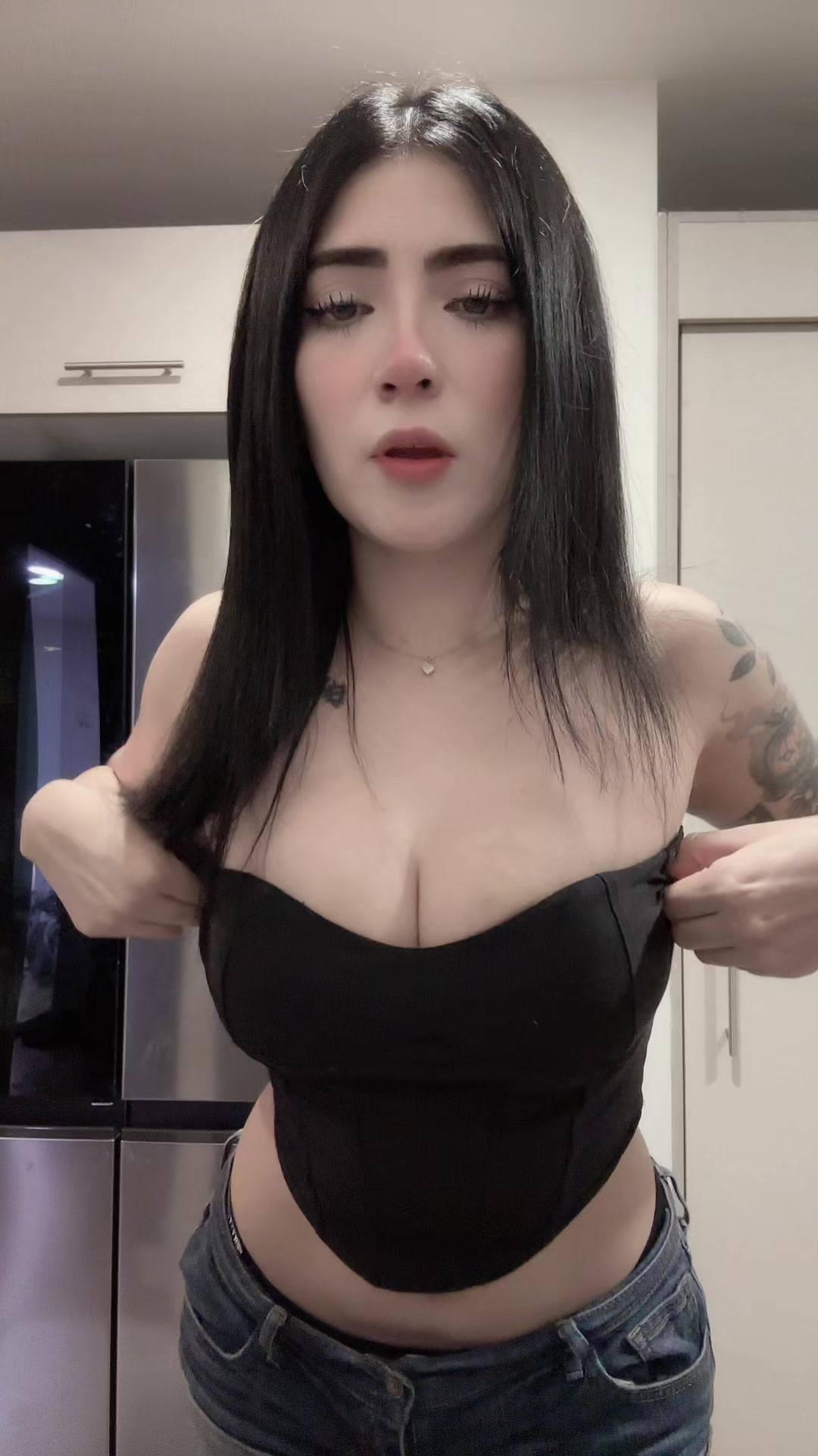 @𝐴𝑐𝑢𝑎𝑟𝑒𝑙𝑎 ♡︎