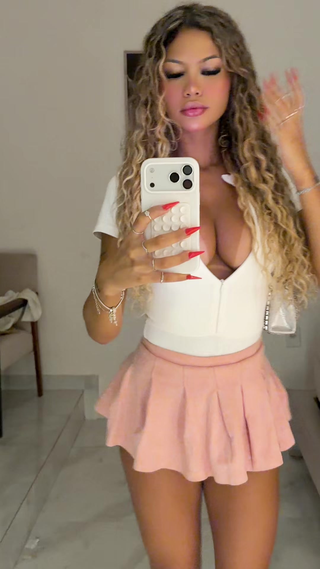 @sarah melo