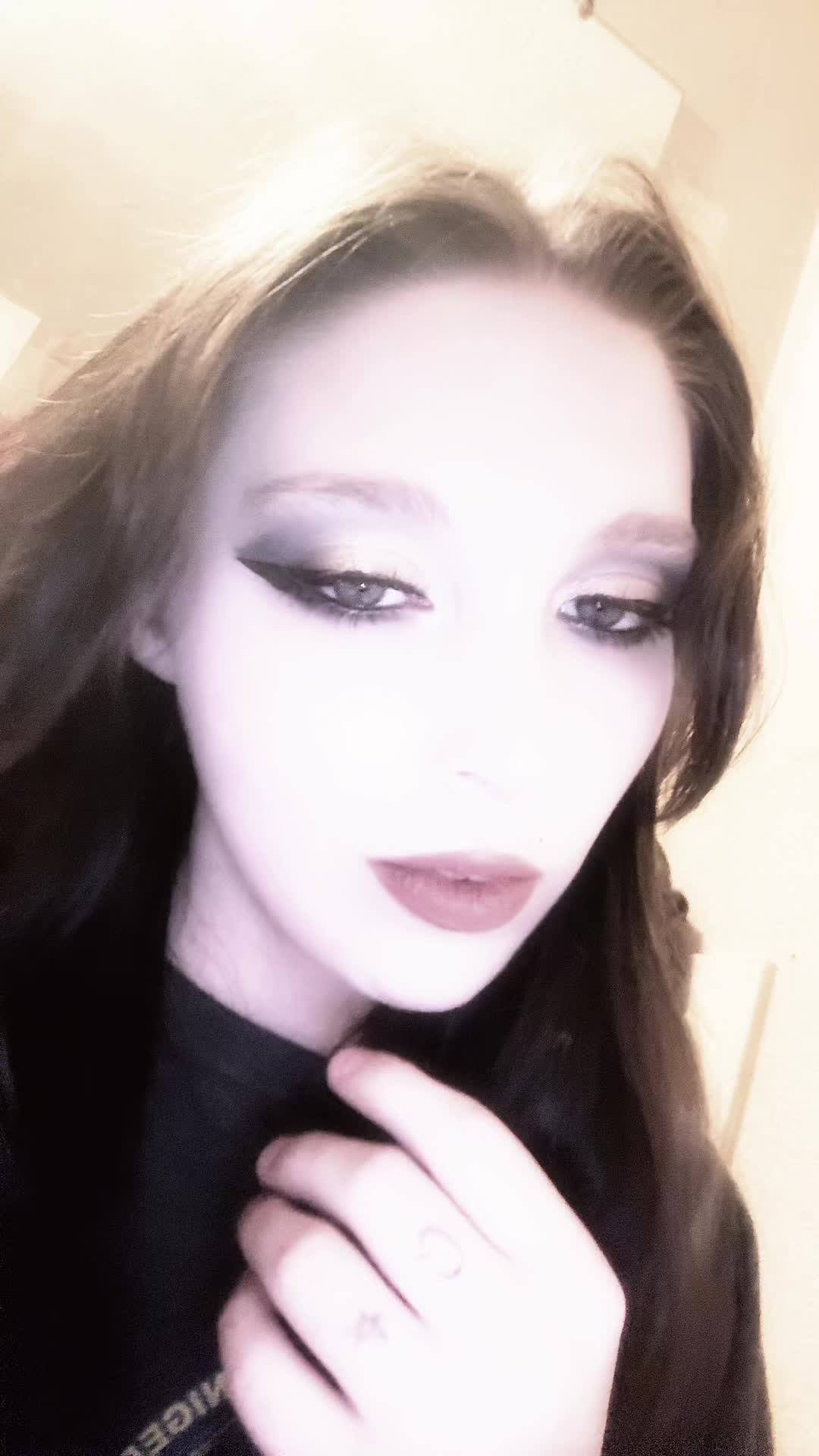 @A҉r҉i҉⦻ 🖤