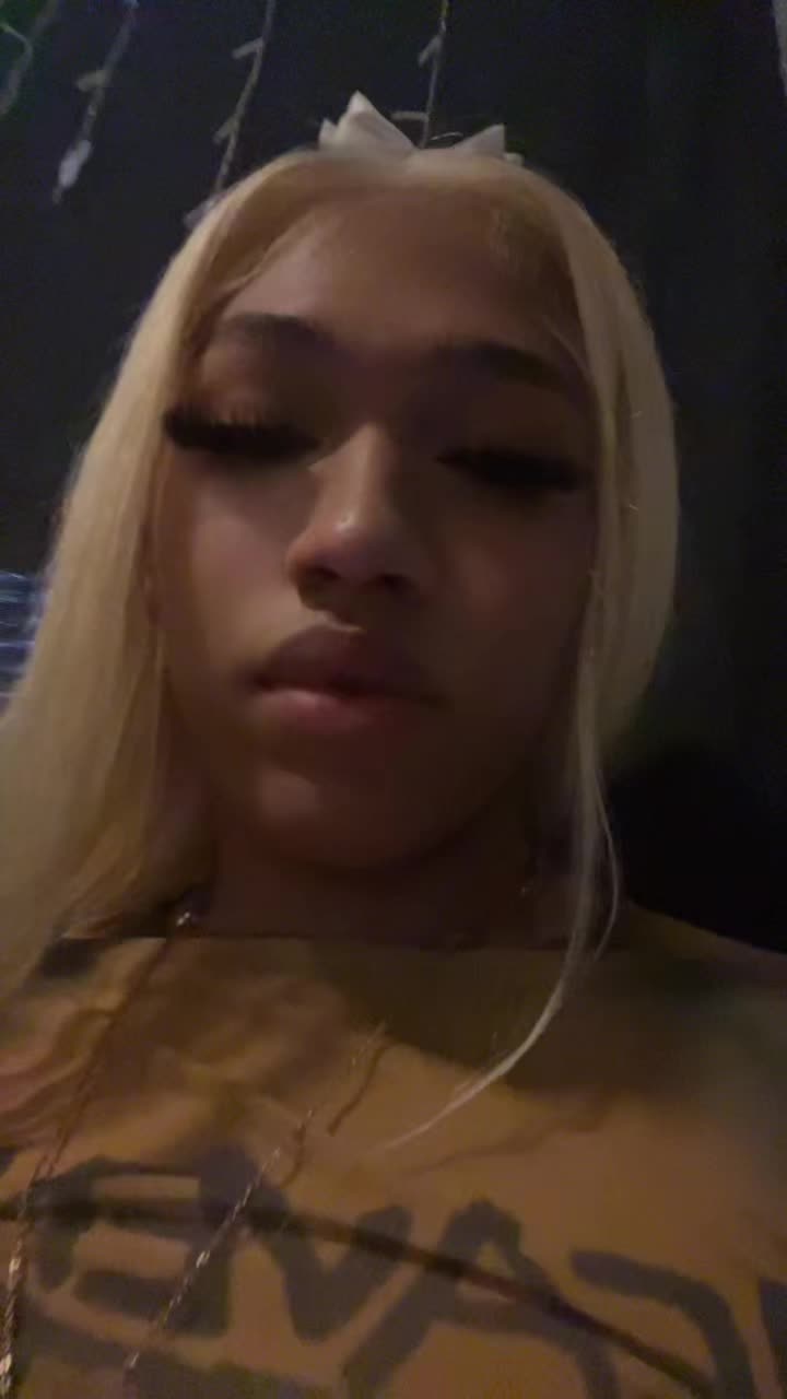 @Tee